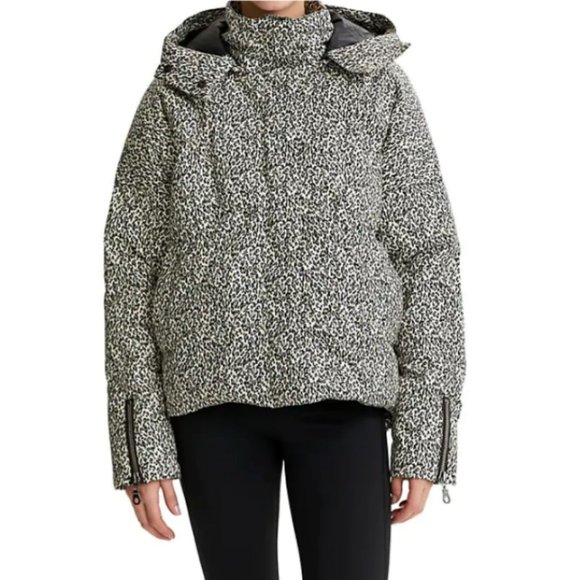 Varley Carmeline Puffer Jacket in Micro Leopard Print - Picture 2 of 16